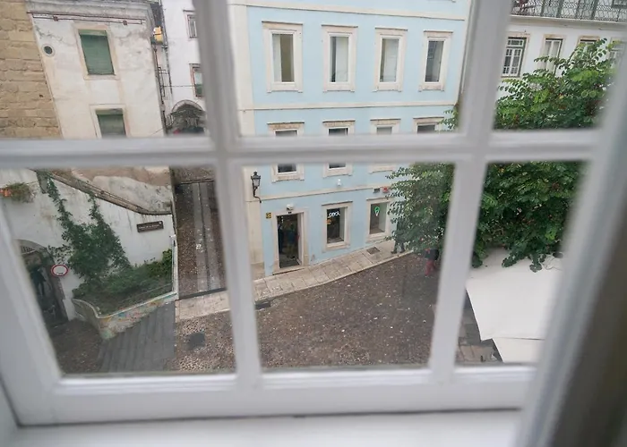 Albergue: Change The World Hostels - Coimbra - Almedina